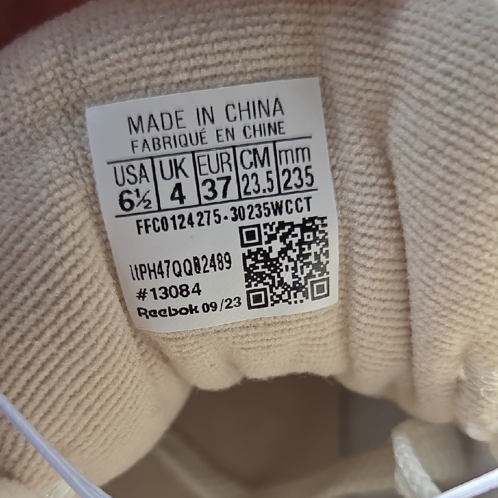 New Reebok Women's Cream High-Top Sneakers - Picture 3 of 7